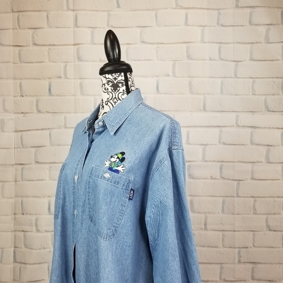 Mickey Unlimited button front shirt size L pockets - Picture 5 of 8